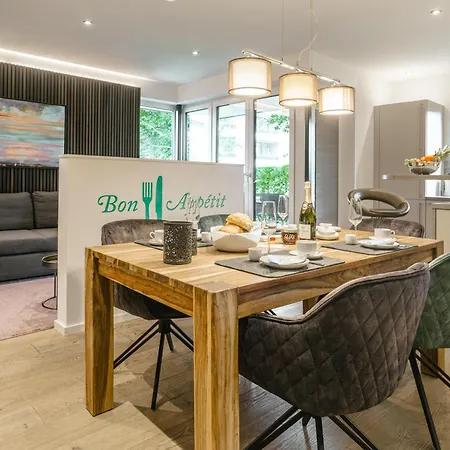 Baltic House Muschel * Timmendorfer Strand